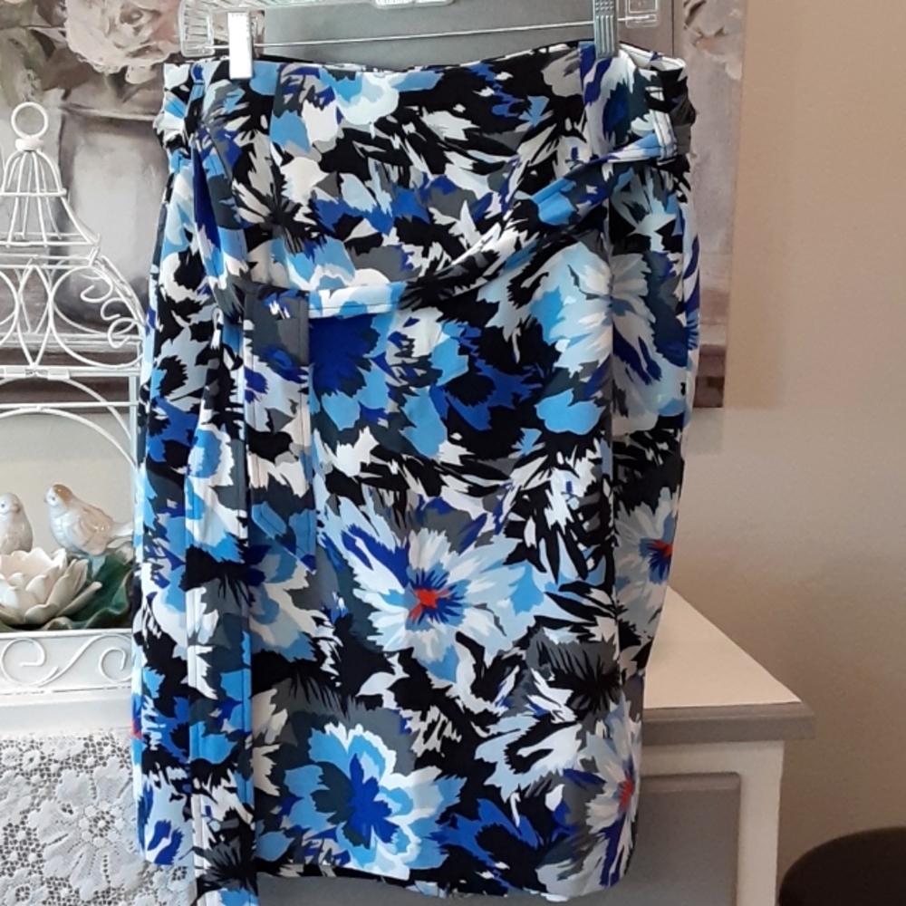 Lane Bryant Blue Floral A-Line Skirt